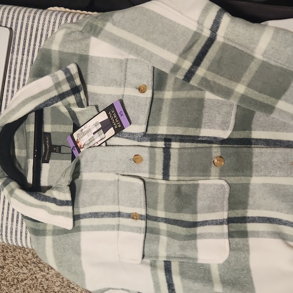 Banana Republic- Ladies Wool Shirt Jacket - Picture 3 of 3